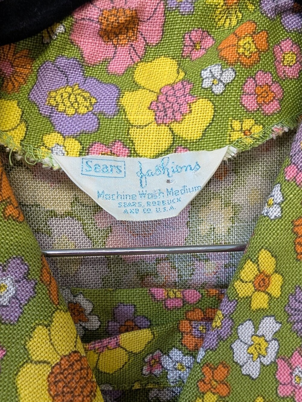 Vintage Suit 1960s Fabric Floral Green Patterned Mint Condition - Picture 3 of 7